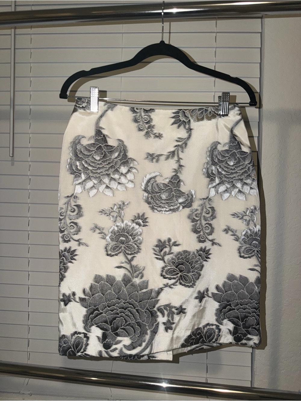 White House Black Market Vintage Cream Floral Midi Skirt